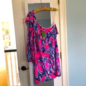 Lilly Pulitzer one shoulder-dress.